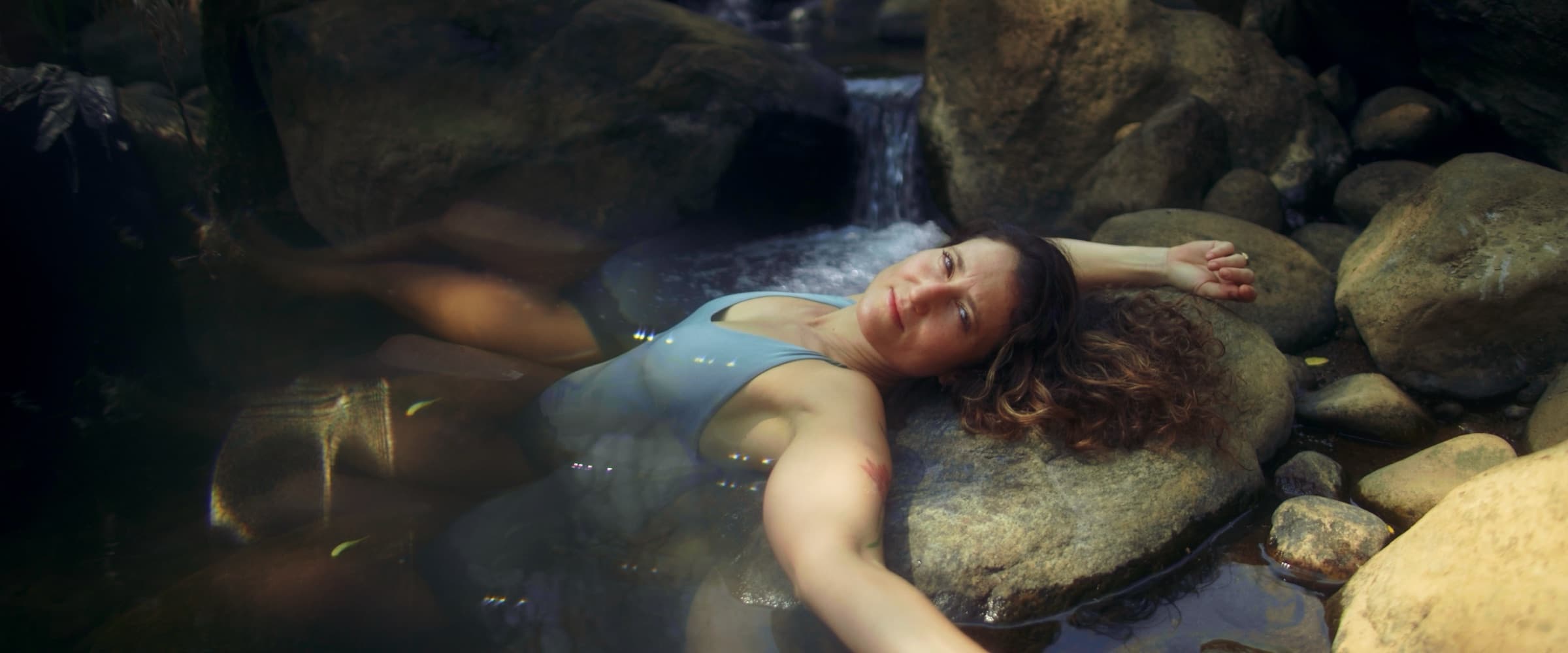 Devi & Flo, Blue Amber Films
